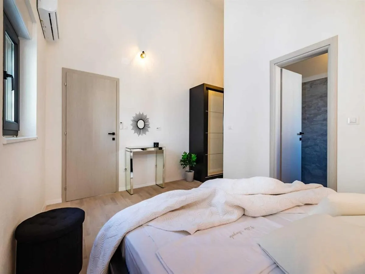 Luxury Villa Magale With Large Pool Biograd Na Moru 0*,