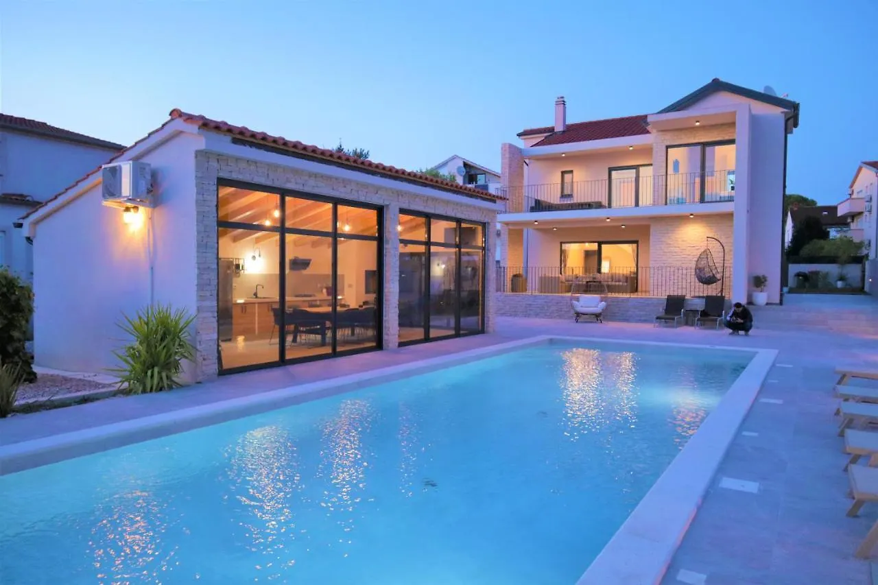 Luxury Villa Magale With Large Pool Biograd Na Moru Croatia