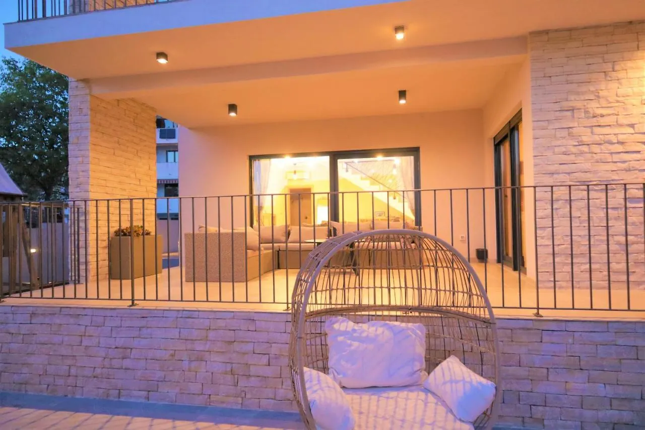 Luxury Villa Magale With Large Pool Biograd Na Moru